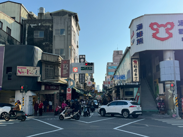 中正路黃金地段店面,台南市中西區中正路